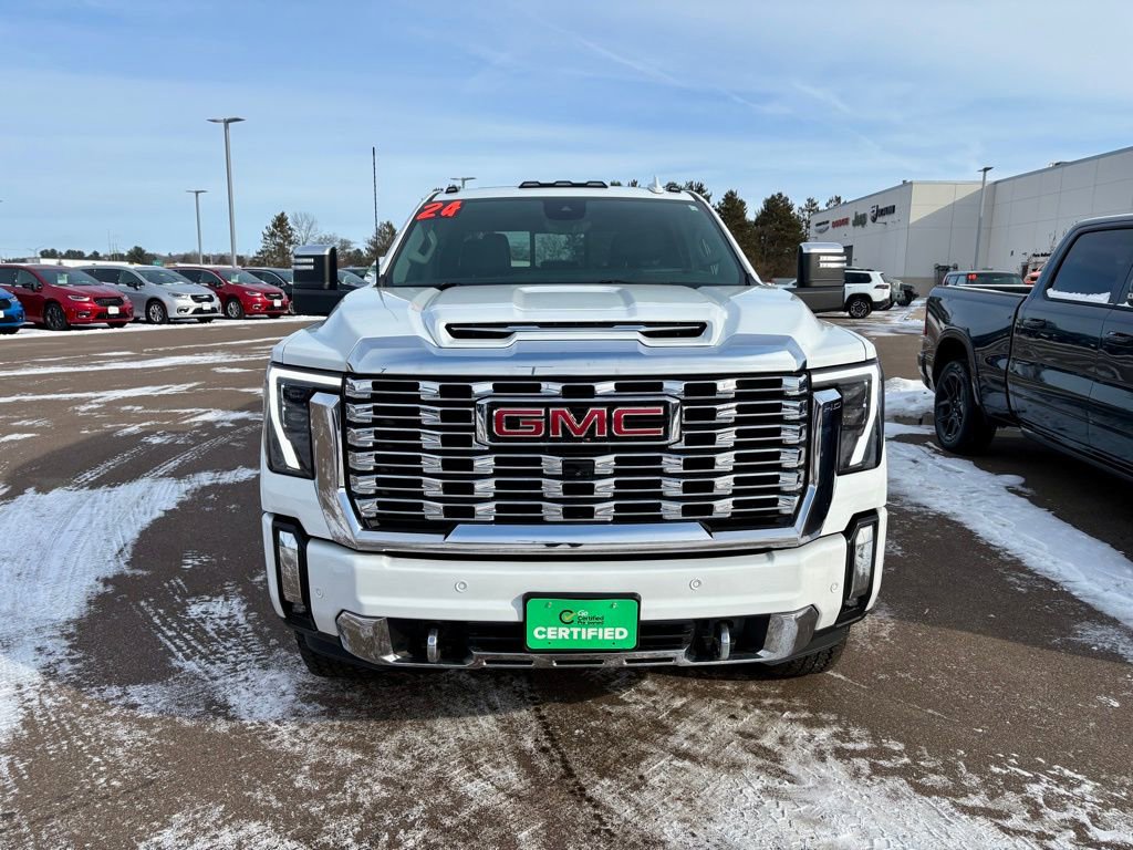 Used 2024 GMC Sierra 3500 Denali w/ Denali Reserve Package AWD/4WD image 8