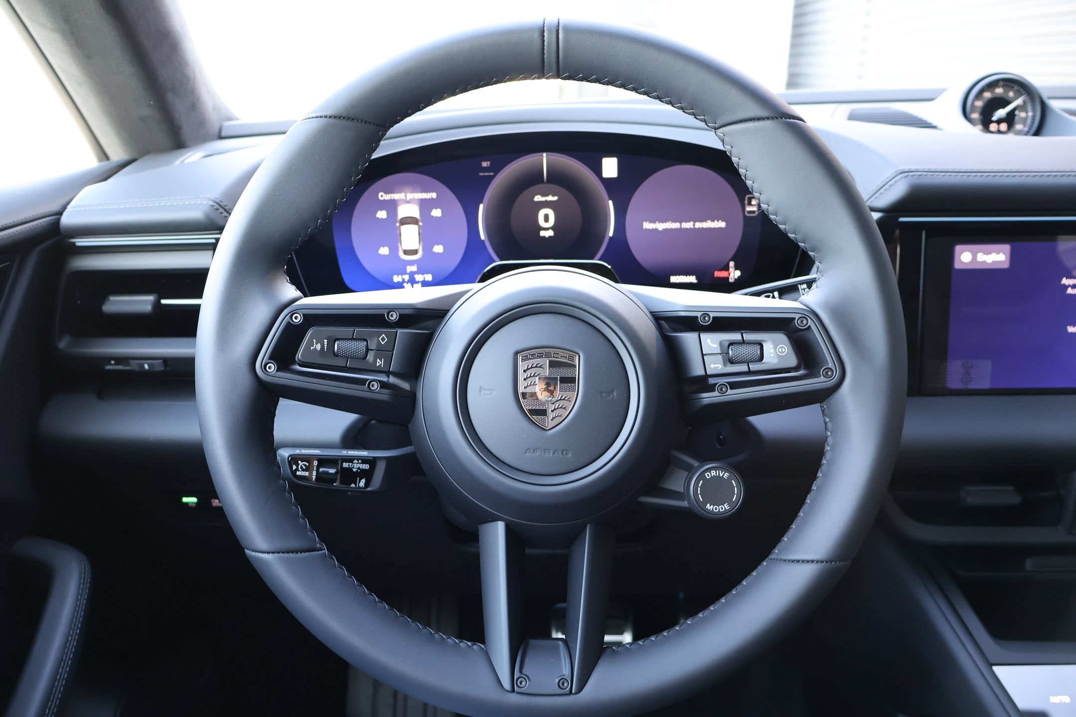 New 2026 Porsche Macan Turbo Electric AWD/4WD image 4