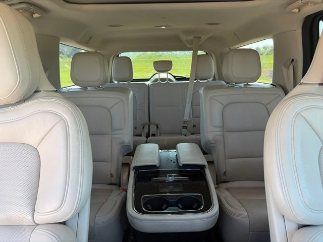 Used 2020 Lincoln Navigator L Reserve w/ Luxury Package AWD/4WD image 16