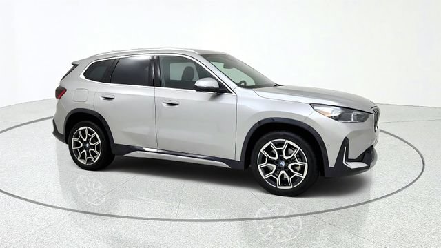 Used 2026 BMW X1 xDrive28i AWD/4WD image 1
