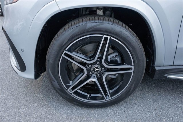 New 2026 Mercedes-Benz GLS 450 4MATIC image 2