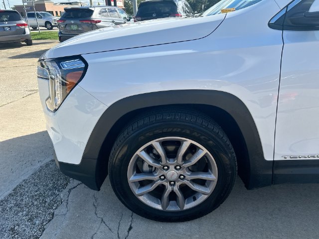 Used 2024 GMC Terrain SLT AWD/4WD image 43