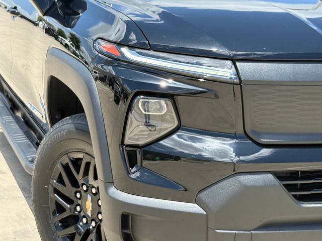 Used 2024 Chevrolet Silverado EV W/T AWD/4WD image 3