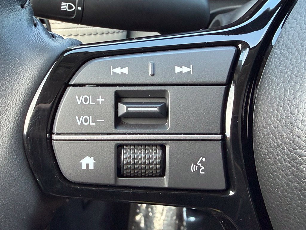 Certified 2025 Honda HR-V EX-L image 16