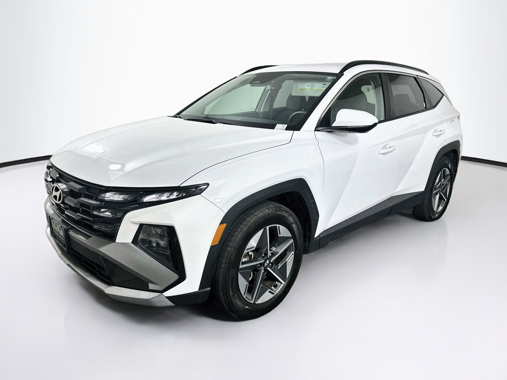 Used 2025 Hyundai Tucson SEL FWD image 3