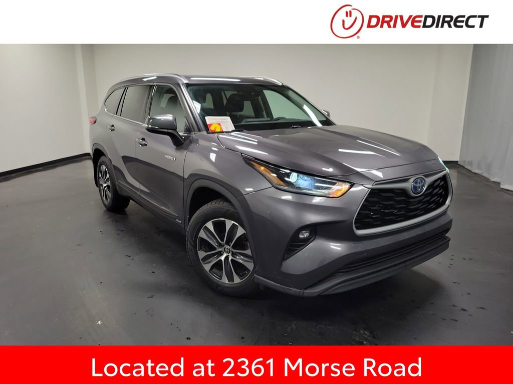 Used 2021 Toyota Highlander XLE