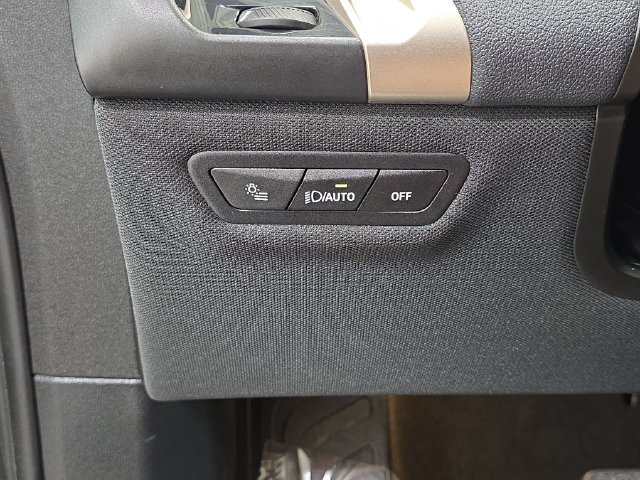 Certified 2024 BMW iX xDrive50 w/ Sport Package AWD/4WD image 23