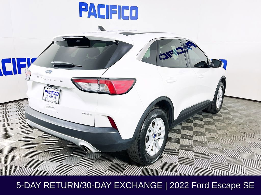 Used 2022 Ford Escape SE w/ Convenience Package image 8