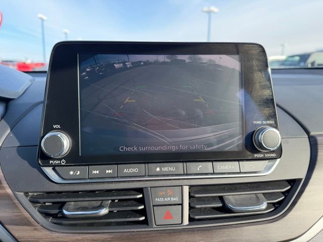 Used 2024 Nissan Altima 2.5 SV image 32