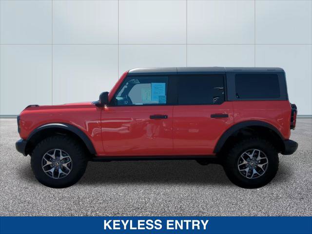 Used 2023 Ford Bronco Badlands AWD/4WD image 2