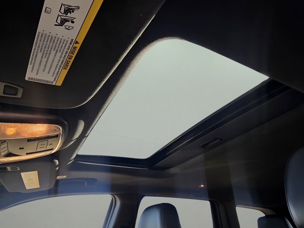 Used 2022 Jeep Grand Cherokee Limited image 25