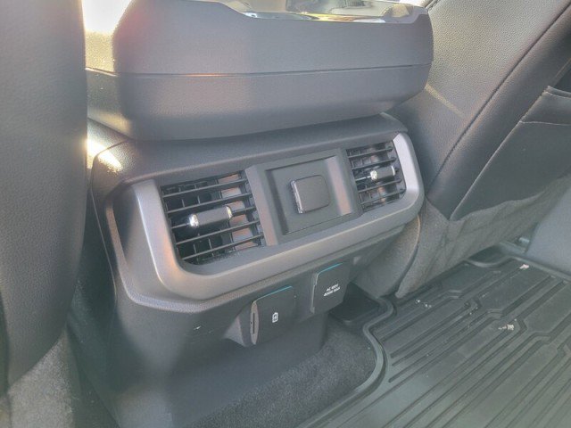 Used 2022 Ford F150 Lariat image 28