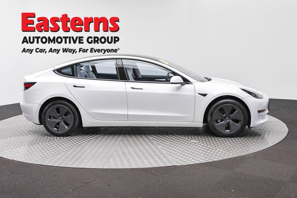 Used 2023 Tesla Model 3 Standard Range RWD image 4