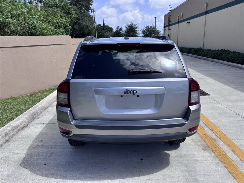 Used 2016 Jeep Compass Sport w/ Power Value Group FWD image 6