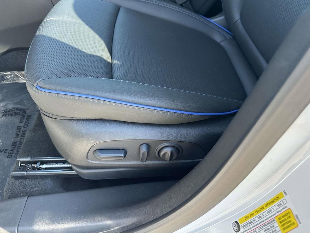Certified 2025 Buick Encore GX Sport Touring w/ Comfort Package image 20
