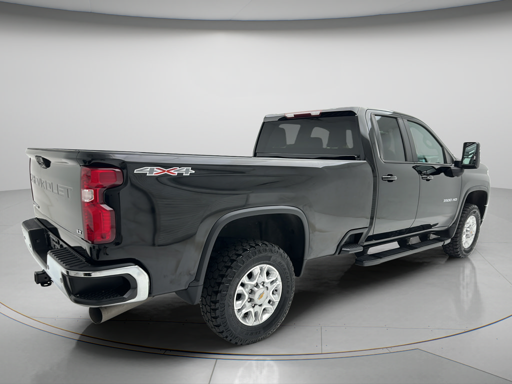 Used 2021 Chevrolet Silverado 3500 LT w/ All Star Edition AWD/4WD image 3