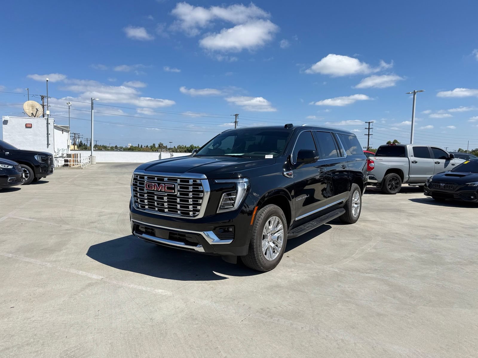 Used 2025 GMC Yukon XL Denali
