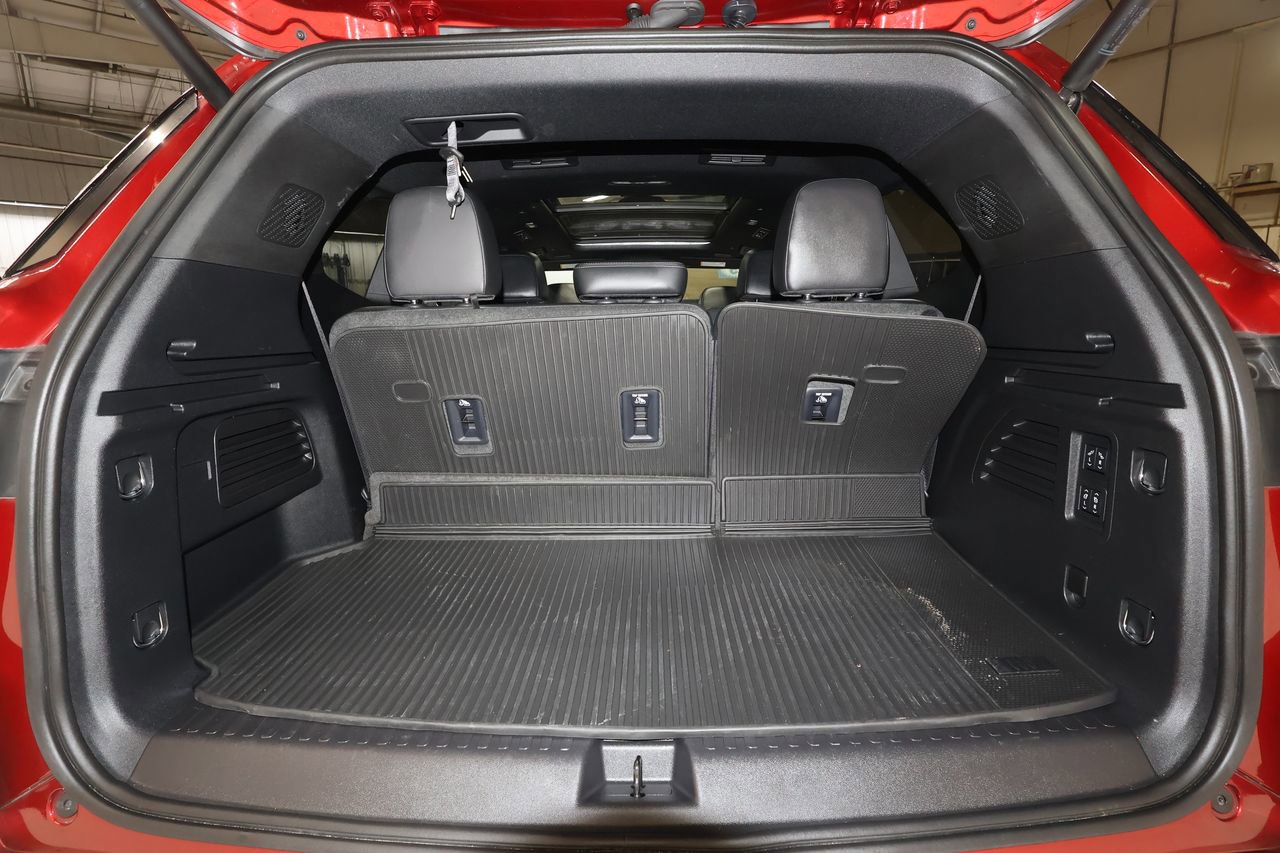 Certified 2025 Buick Enclave Avenir w/ Super Cruise Package image 25