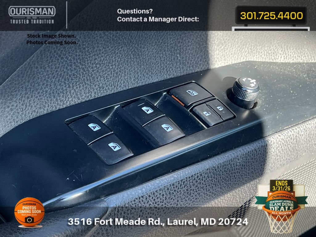 Used 2019 Toyota Camry SE image 6