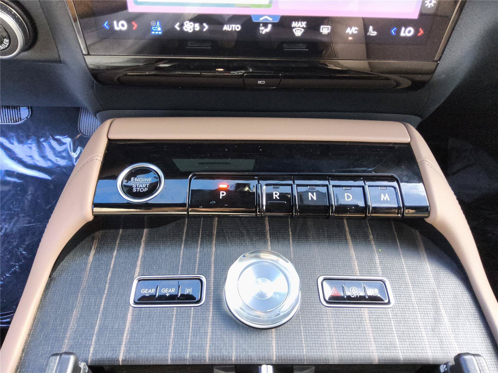 New 2027 Lincoln Navigator Black Label AWD/4WD image 20