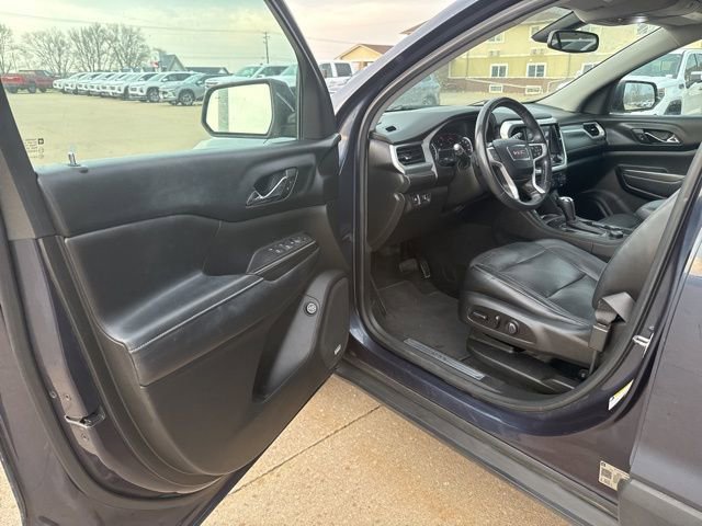 Used 2018 GMC Acadia SLT image 8