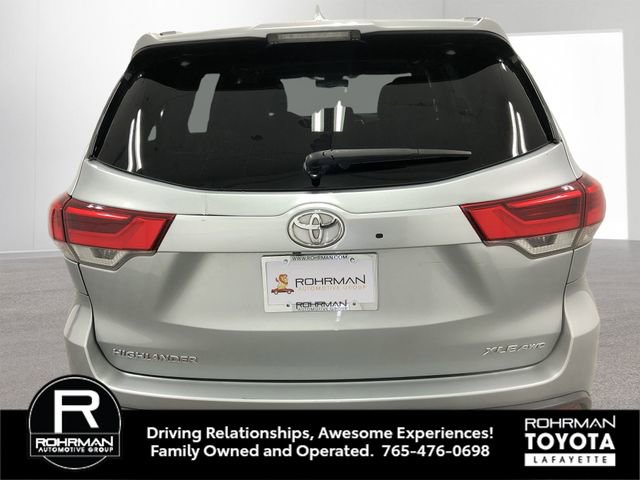 Used 2019 Toyota Highlander XLE image 5