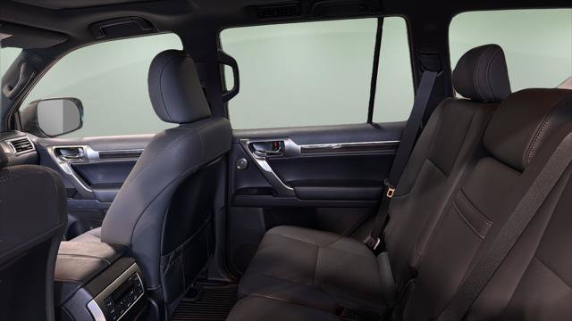 Certified 2022 Lexus GX 460 Premium w/ Premium Plus Package AWD/4WD image 16
