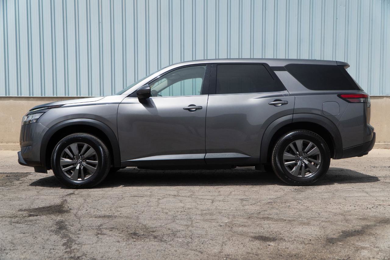 Used 2022 Nissan Pathfinder S AWD/4WD image 6