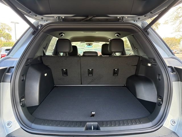 New 2026 Chevrolet Equinox ACTIV w/ Convenience Package III FWD image 11