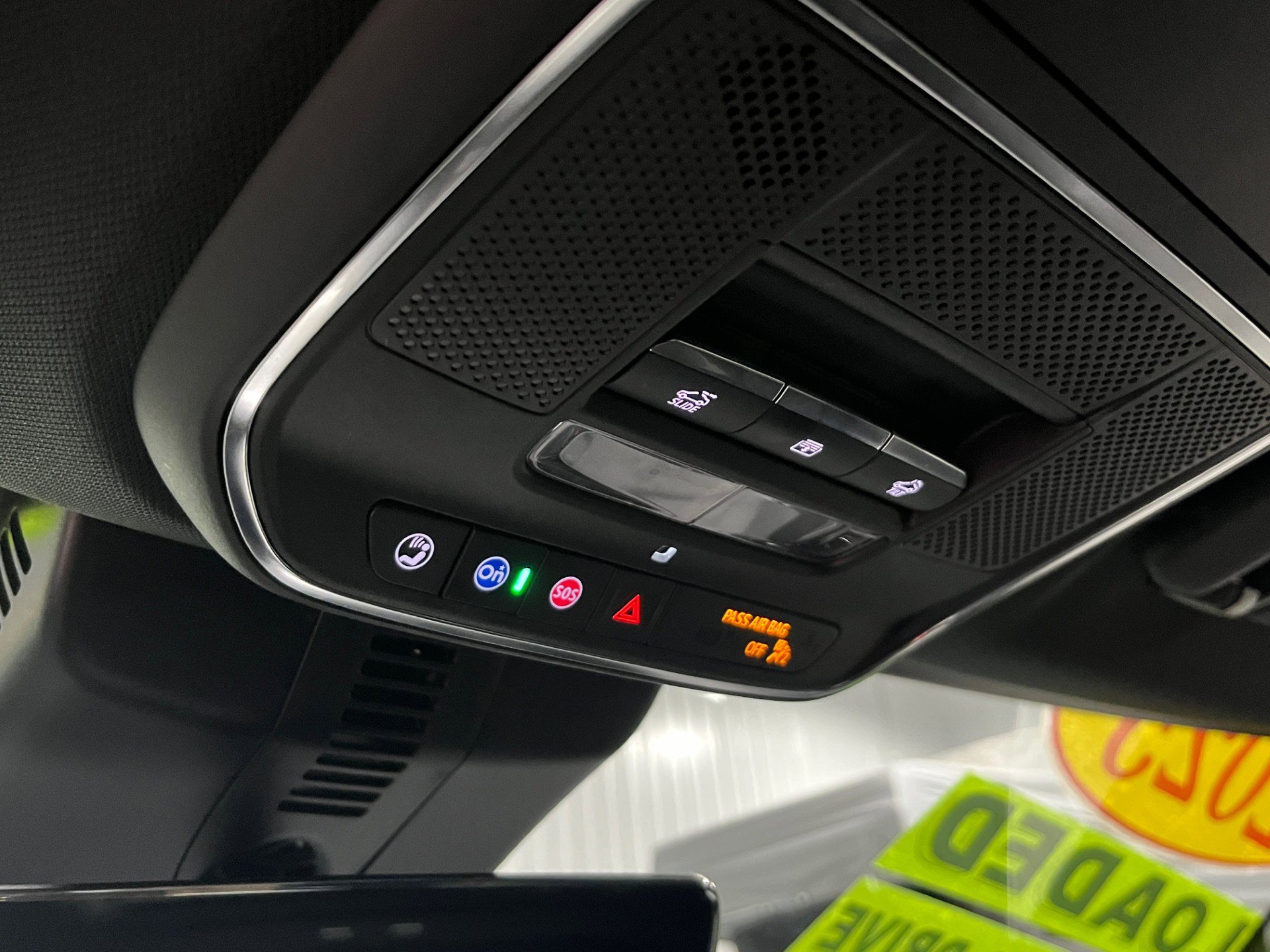 Certified 2025 GMC Acadia Denali w/ Super Cruise Package image 16