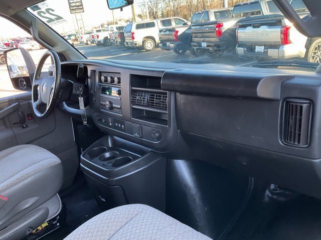 Used 2022 GMC Savana 3500 w/ Power Convenience Package image 19