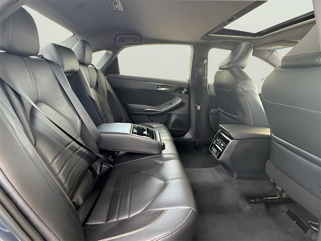 Used 2020 Toyota Avalon Touring image 46