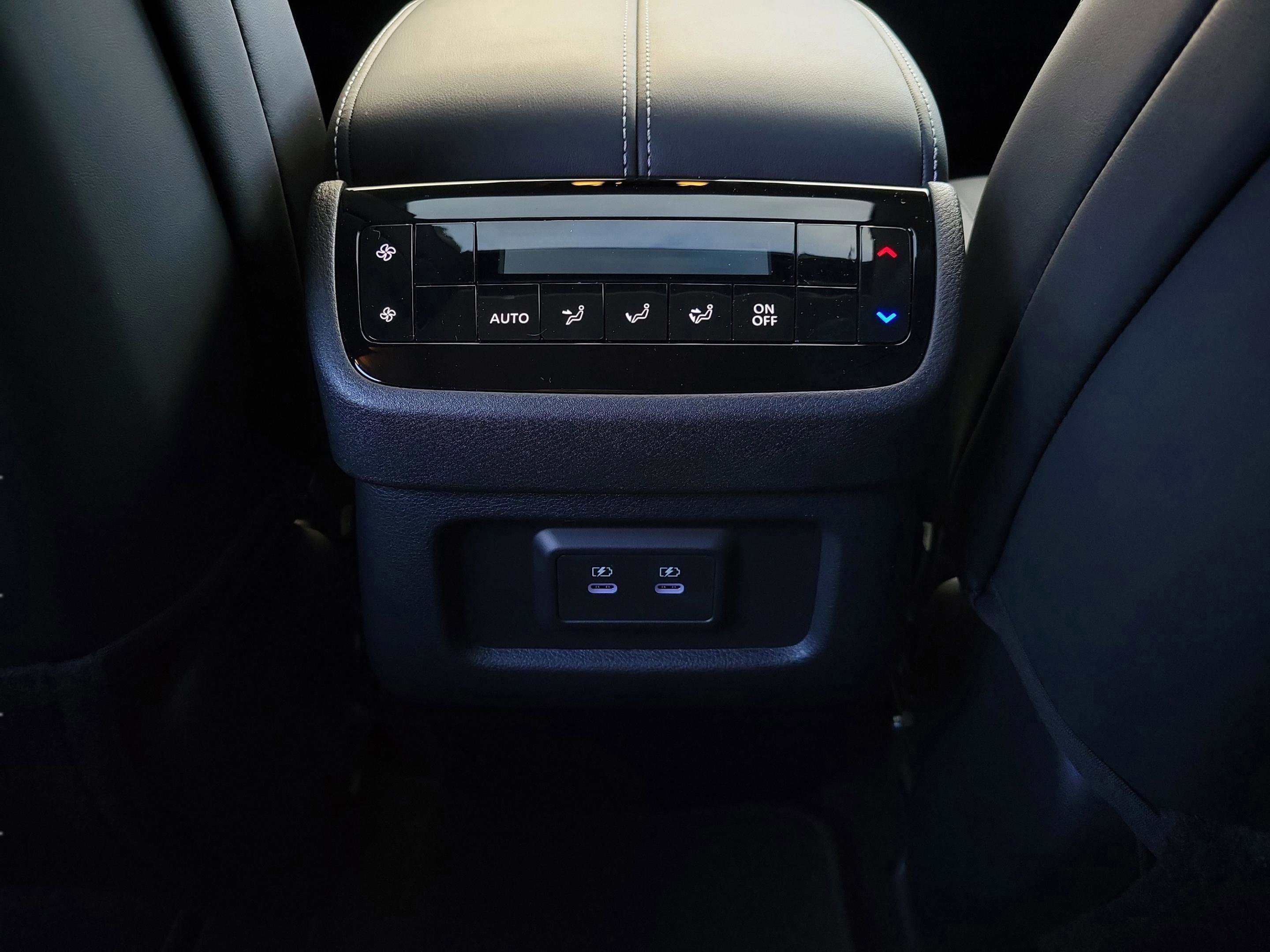 New 2026 INFINITI QX60 Pure w/ Family Package image 28