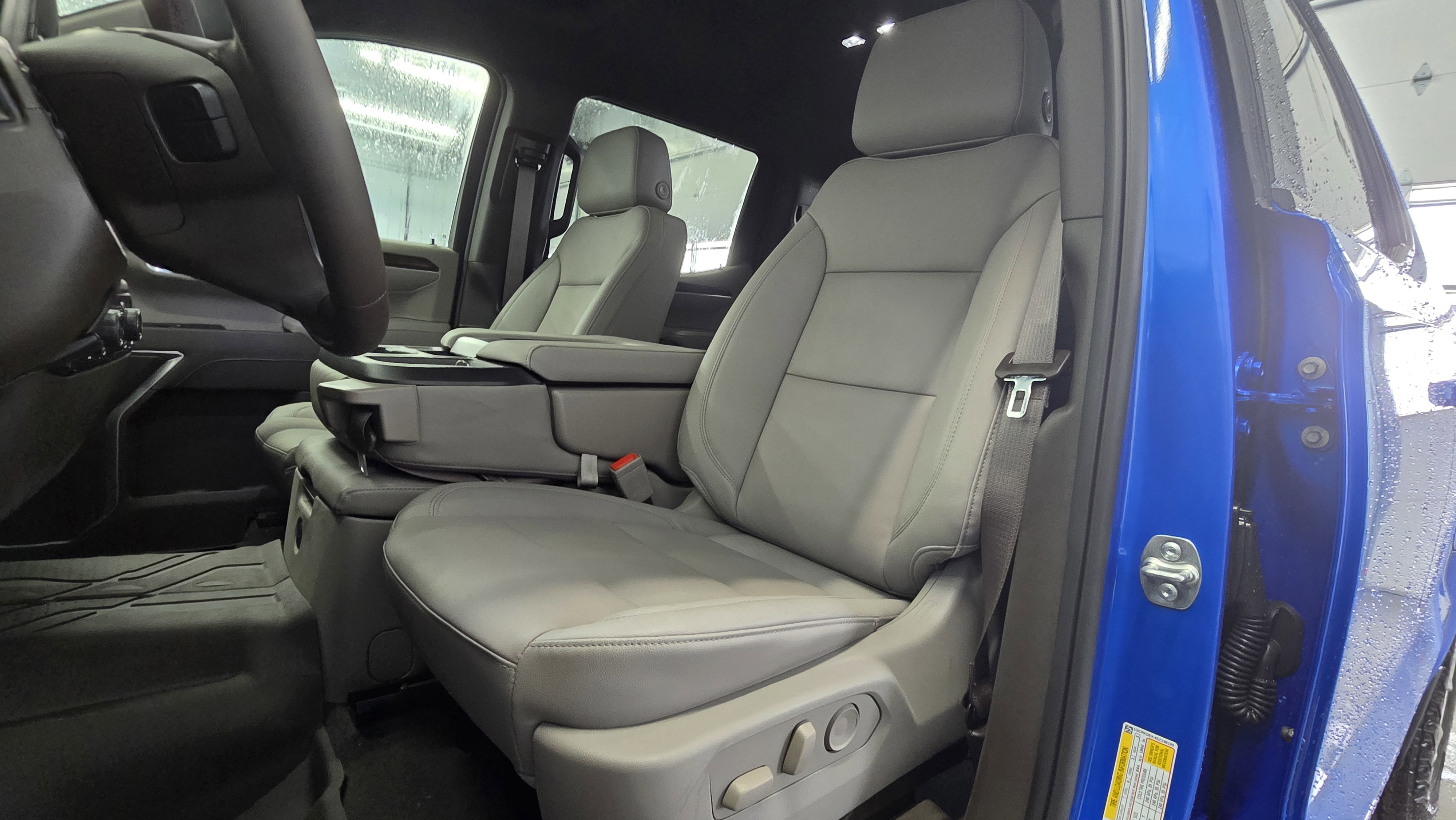 New 2025 Chevrolet Silverado 1500 LT w/ Leather Package image 9