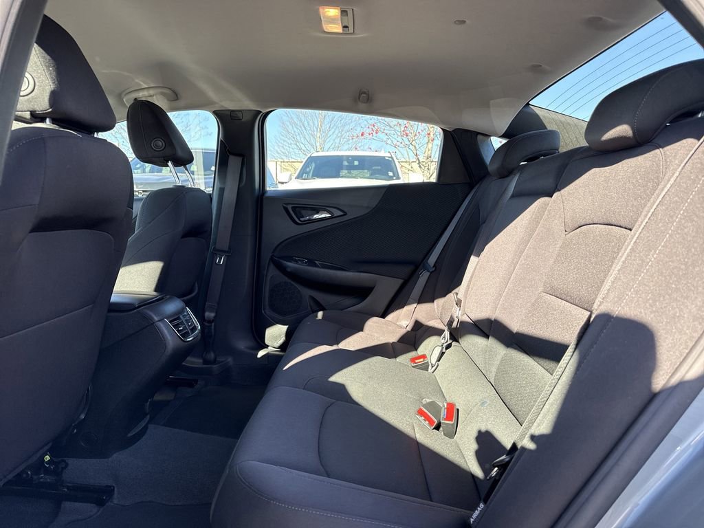 Used 2024 Chevrolet Malibu LT image 14