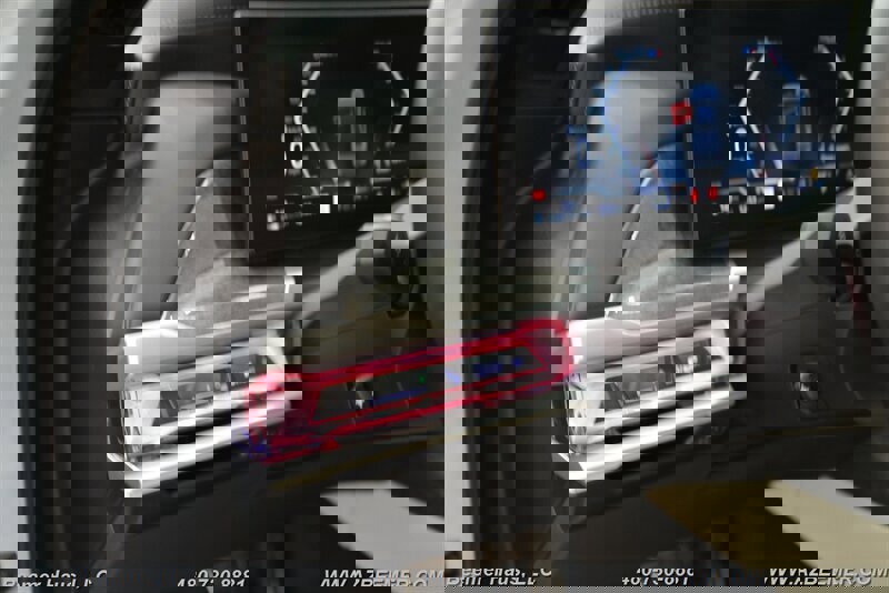 Used 2023 BMW 740i w/ Parking Assistance Package RWD image 29