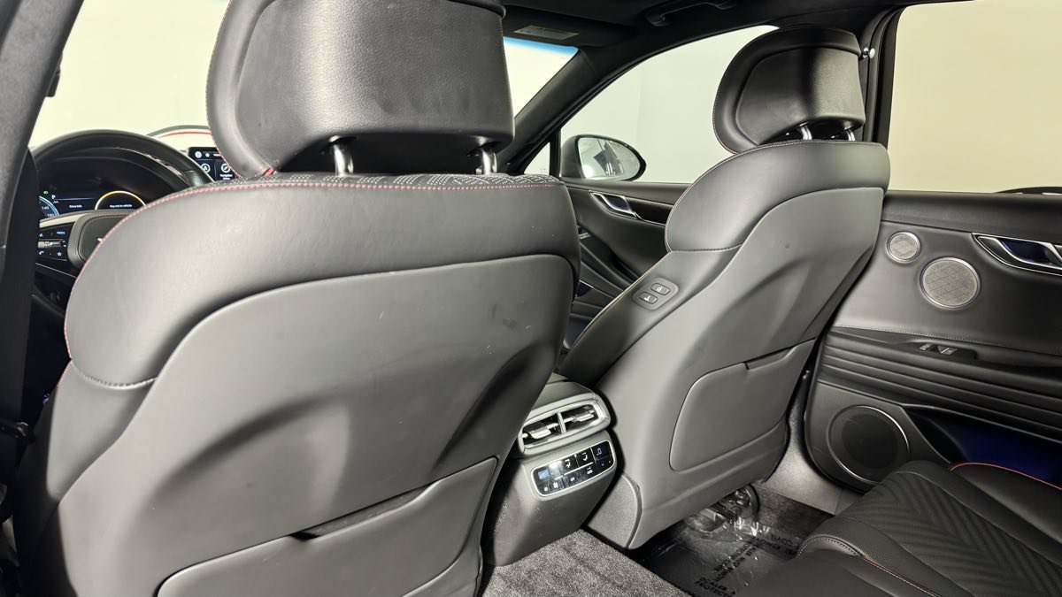 Used 2024 Genesis G80 3.5T Sport AWD/4WD image 32
