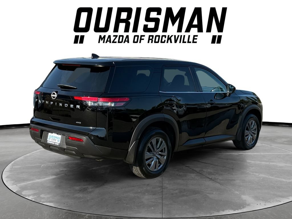 Used 2025 Nissan Pathfinder S AWD/4WD image 6