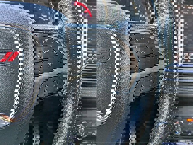 Used 2021 Dodge Durango SXT image 25