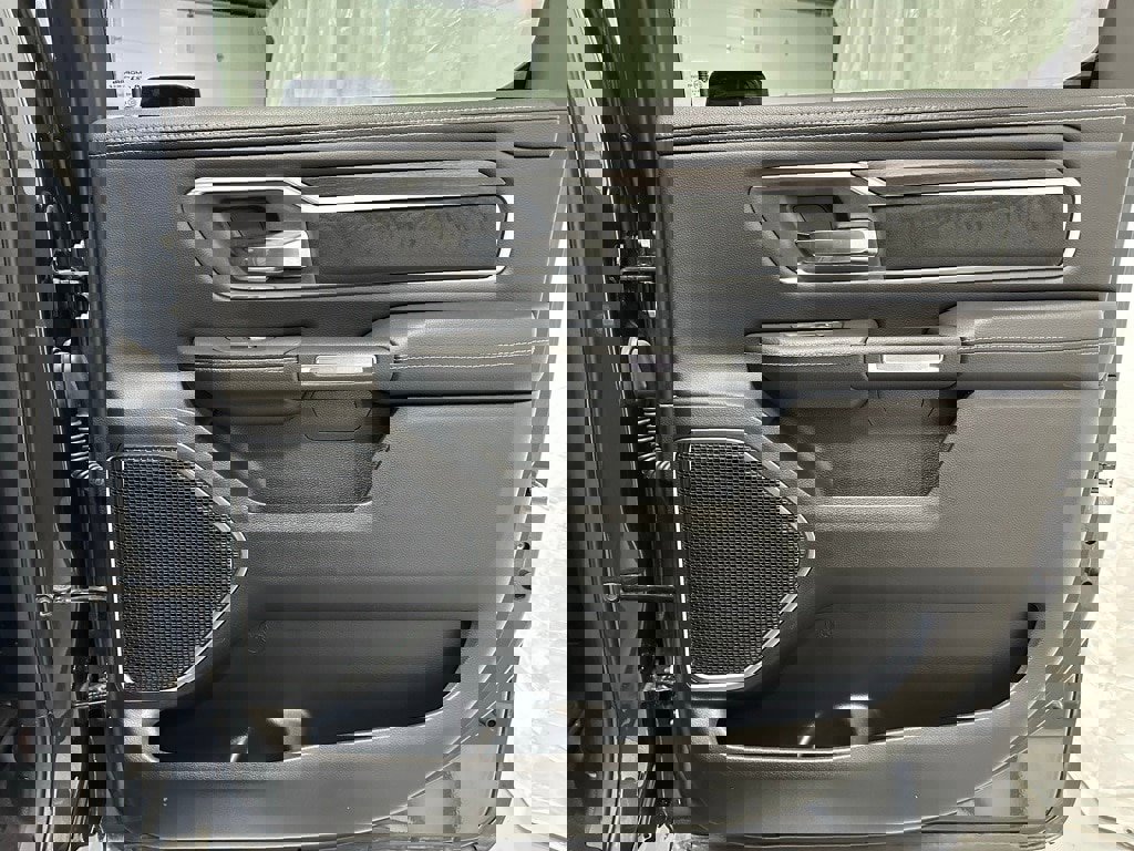 Used 2025 RAM 1500 Laramie image 48