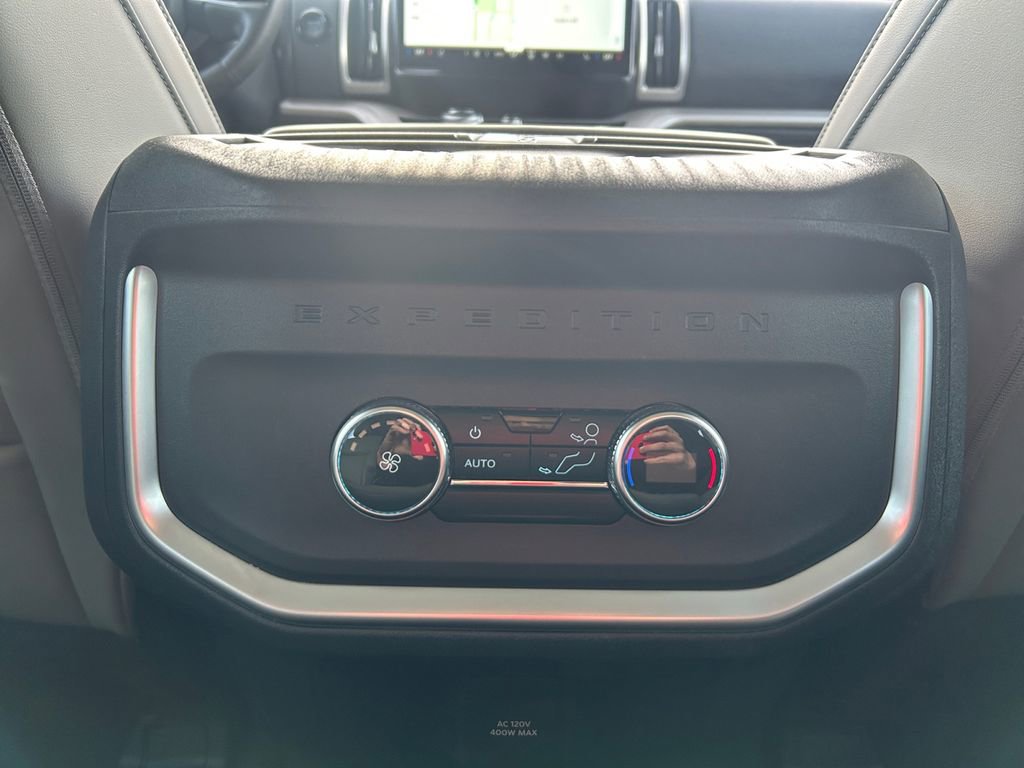 Used 2025 Ford Expedition Max Active image 26