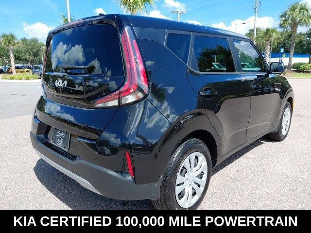 Certified 2025 Kia Soul LX FWD image 5