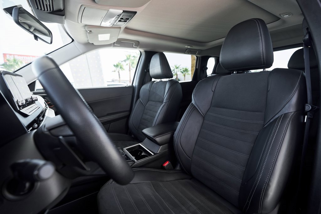 Used 2024 Mitsubishi Outlander Ralliart image 28