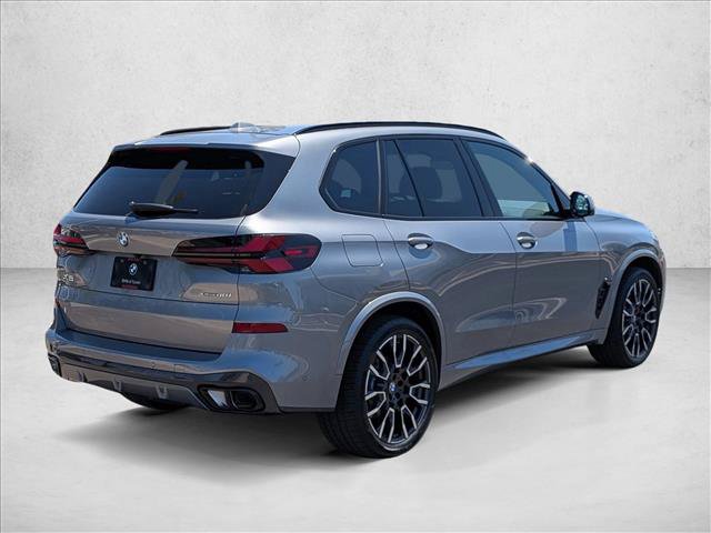 New 2026 BMW X5 xDrive40i w/ M Sport Package AWD/4WD image 2