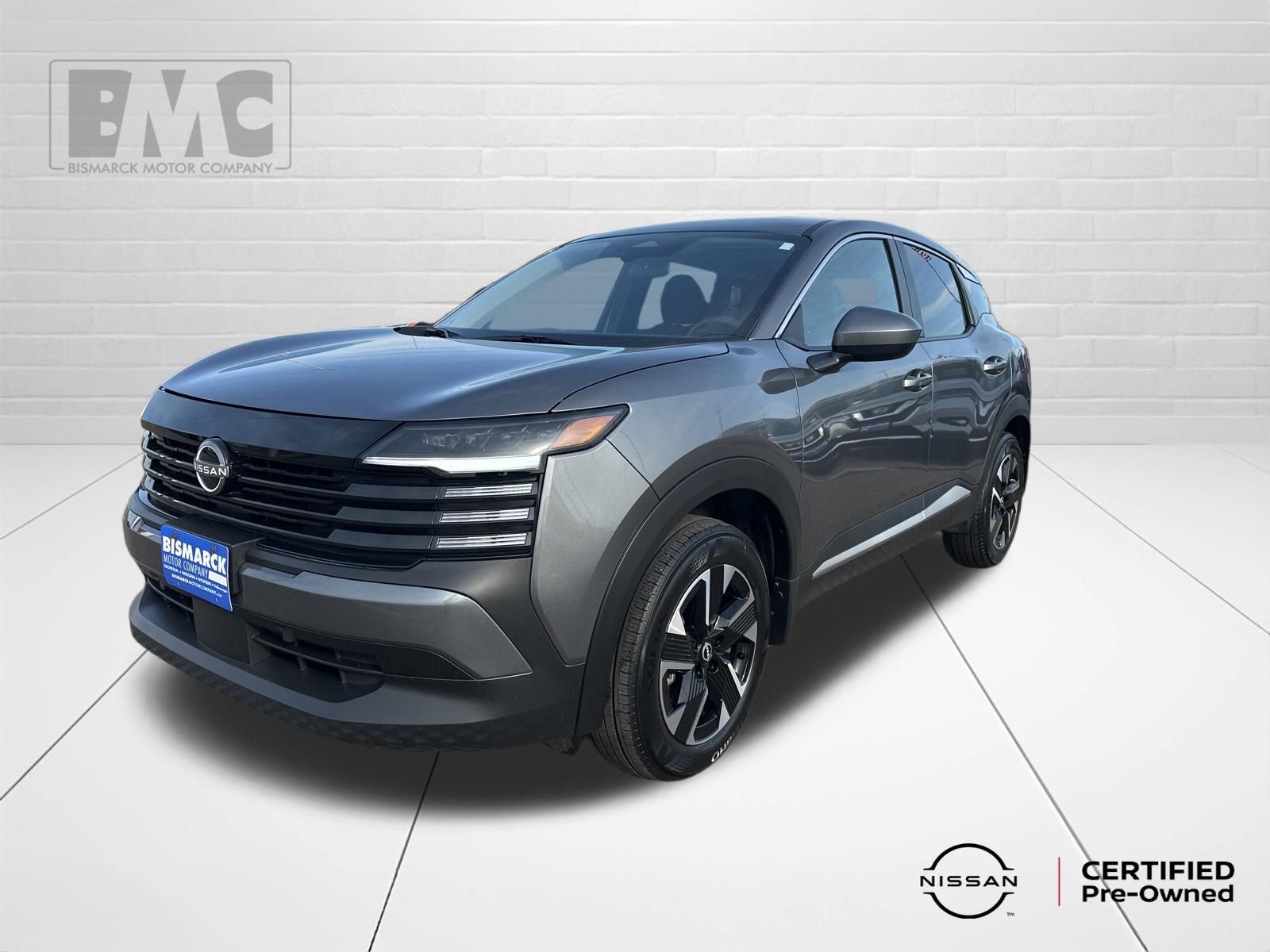 Used 2025 Nissan Kicks SV