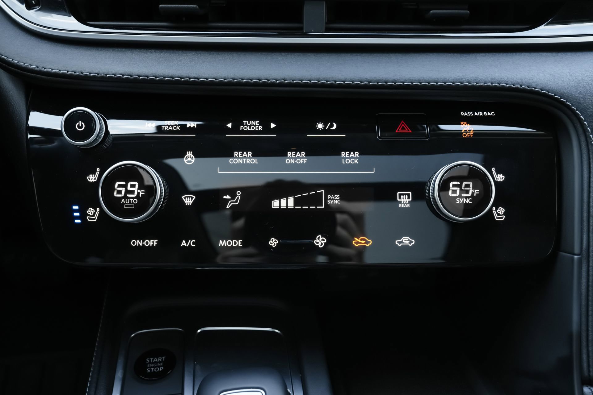 Certified 2026 INFINITI QX60 Luxe w/ Cargo Package image 16