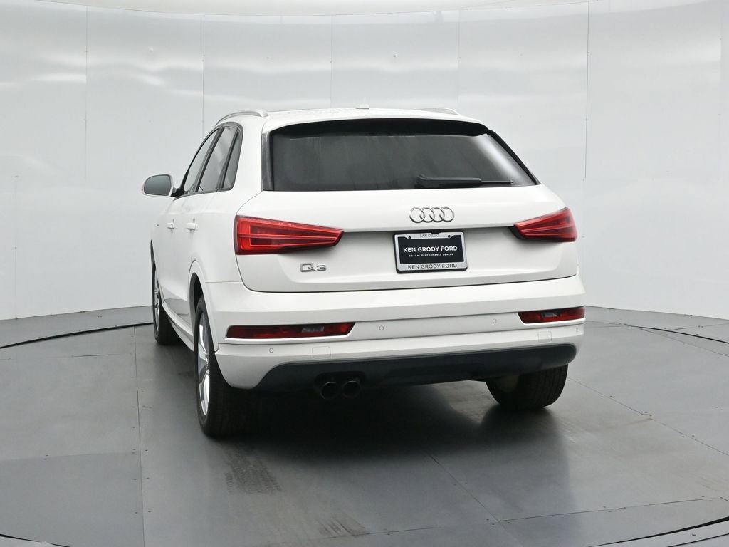 Used 2018 Audi Q3 2.0T Premium w/ Convenience Package FWD image 28