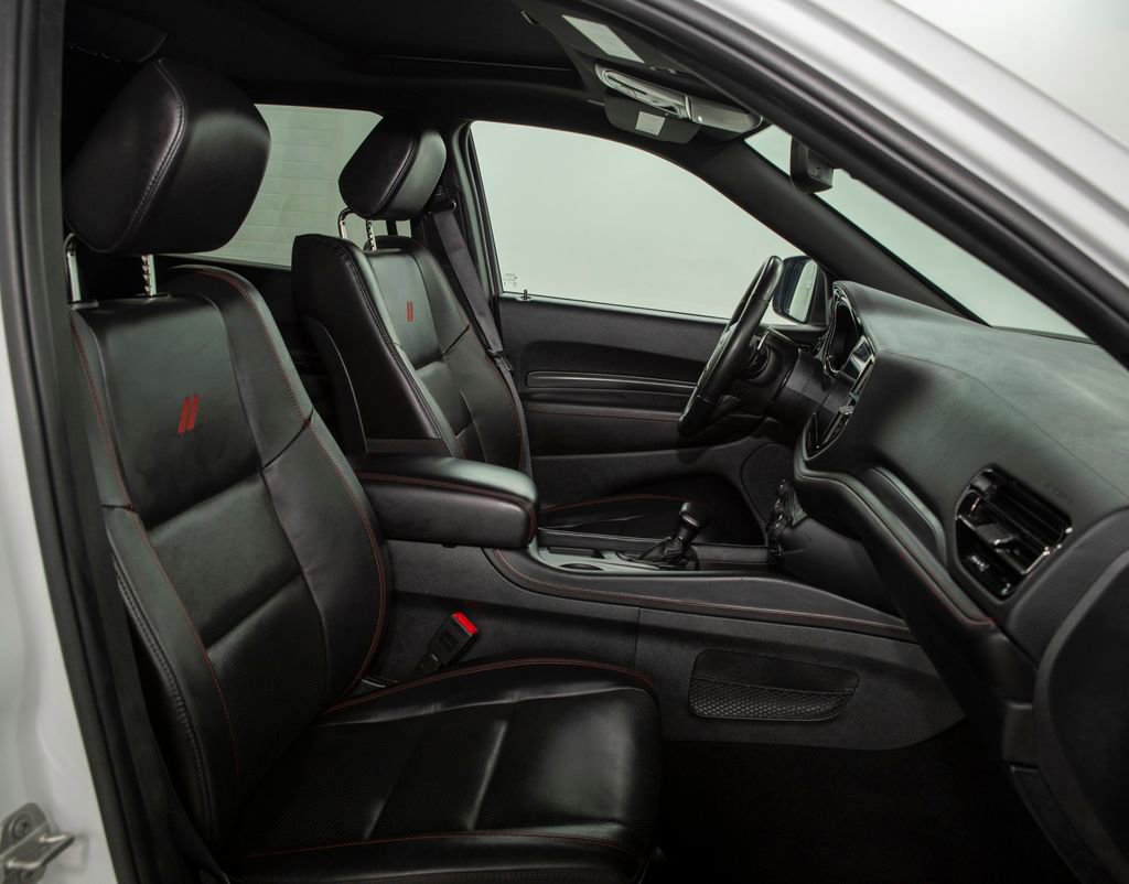 Used 2024 Dodge Durango GT image 16