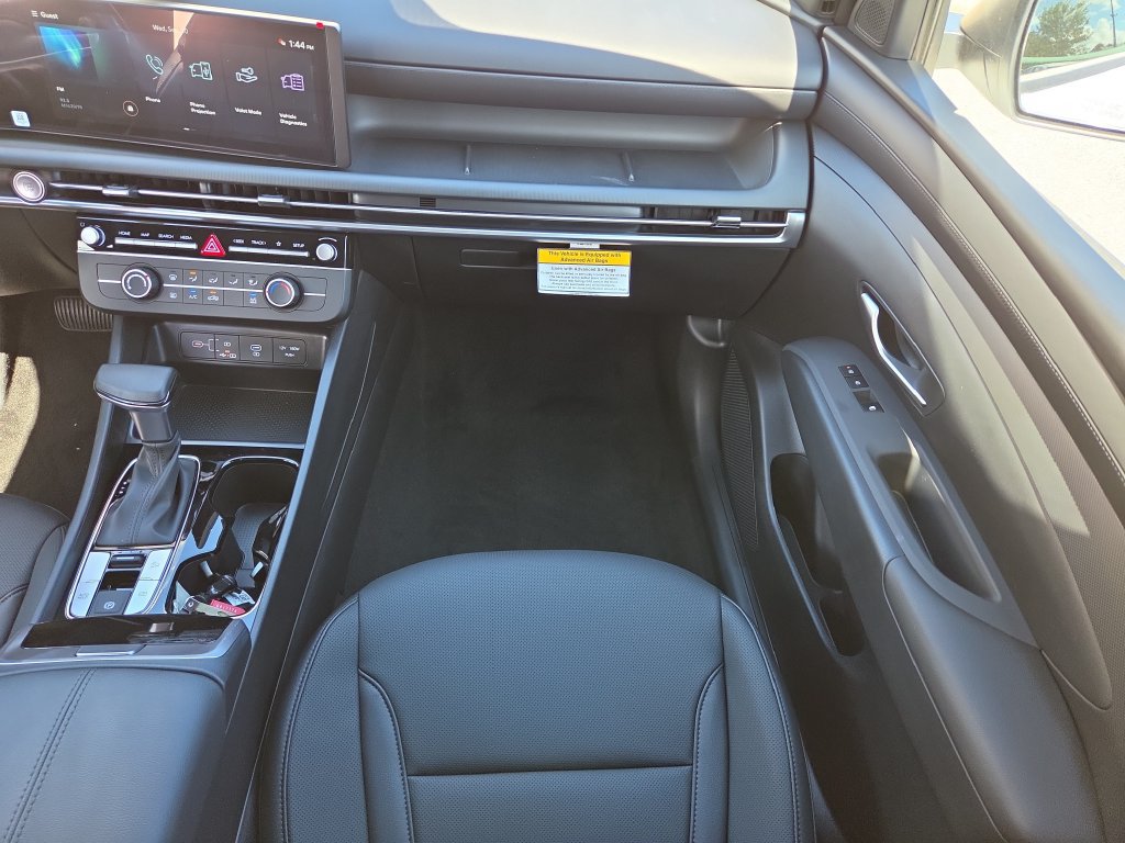 New 2027 Hyundai Santa Cruz SE FWD image 16