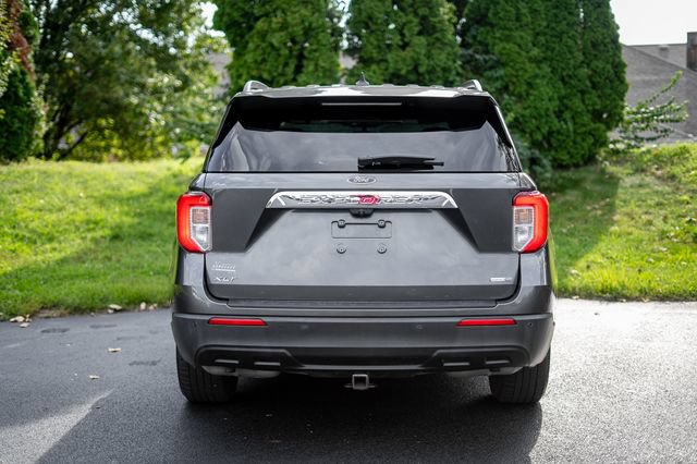 Used 2020 Ford Explorer XLT AWD/4WD image 6